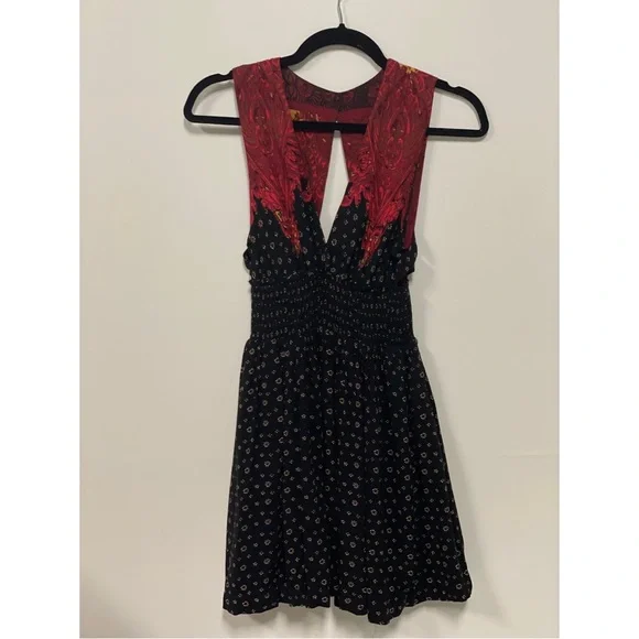 Free People Walking In My Dreams Mini Dress Floral Print Black & Red Size XS - Picture 6 of 7